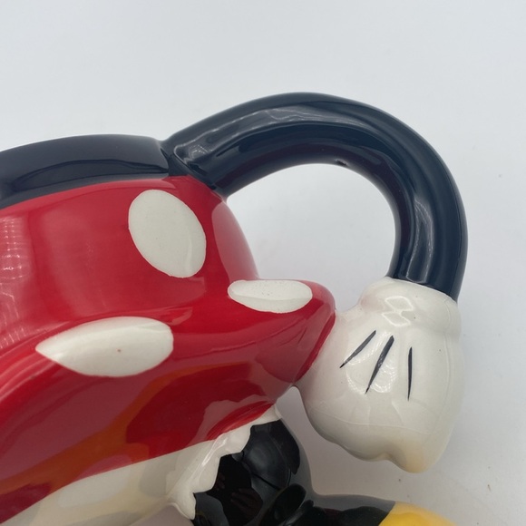 Authentic Disney Theme Parks Minnie Mouse coffee cocoa tea mug cup - Picture 5 of 9